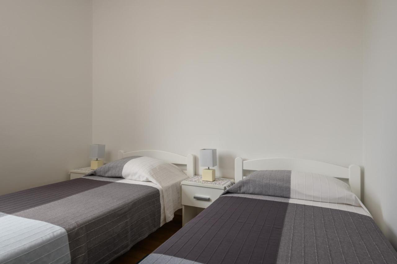 Apartment Sugar Ровінь Екстер'єр фото