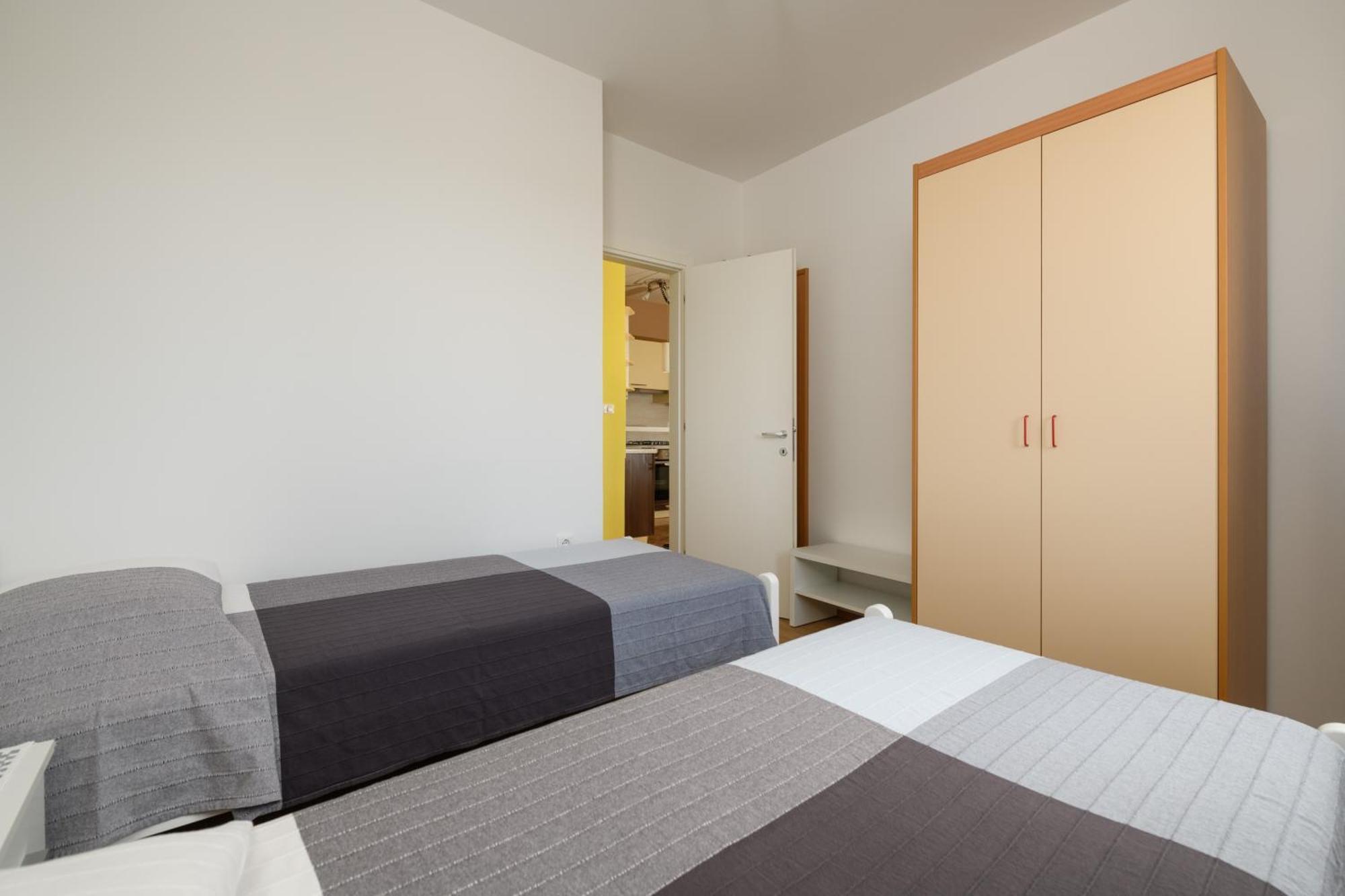 Apartment Sugar Ровінь Екстер'єр фото