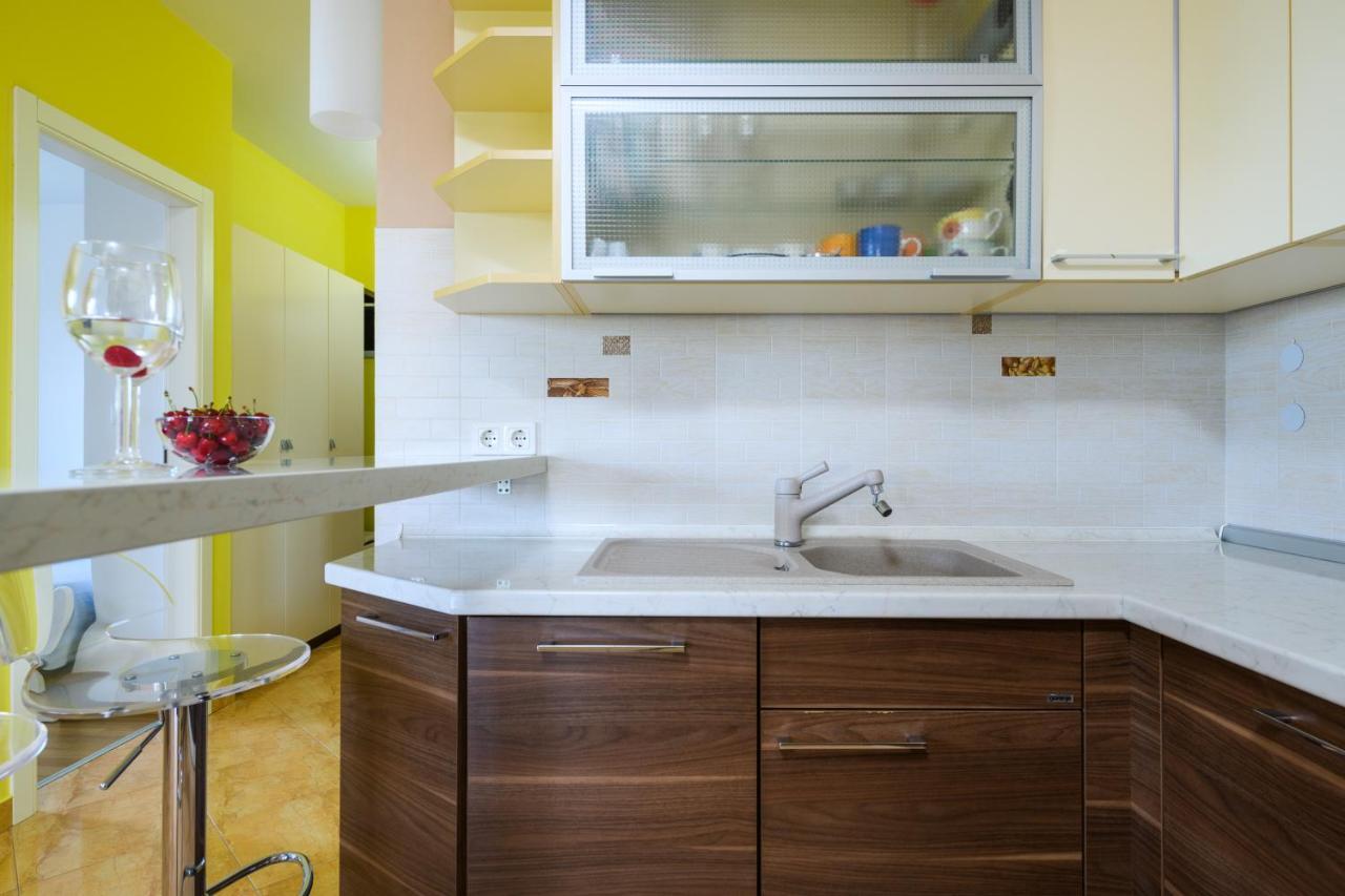 Apartment Sugar Ровінь Екстер'єр фото