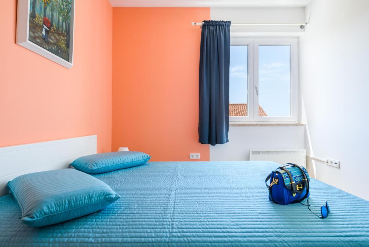 Apartment Sugar Ровінь Екстер'єр фото